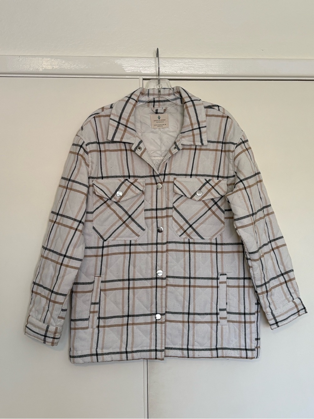 Quilted Plaid Button-Up Jacket in Cream & Tan